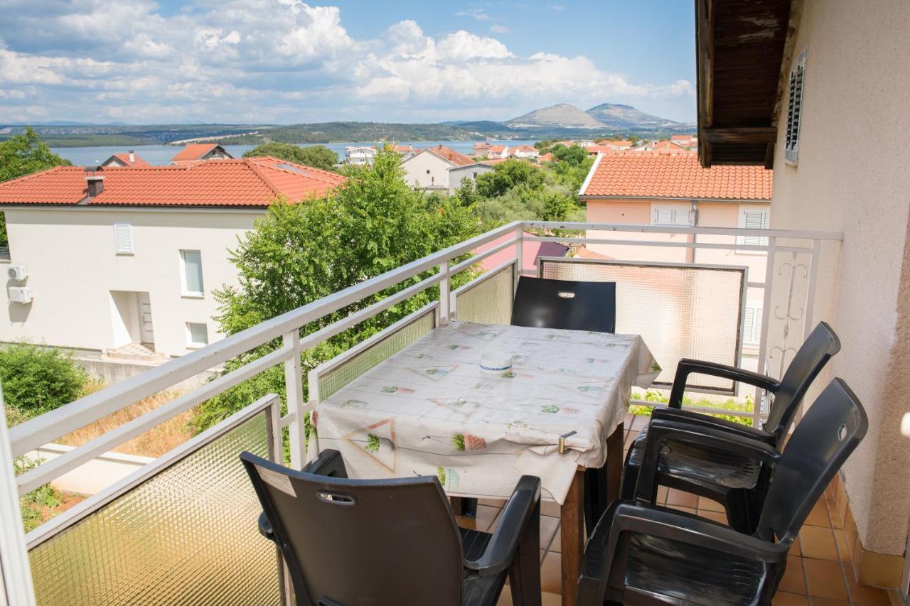 Apartment Dalmatien Raslina Esterno foto